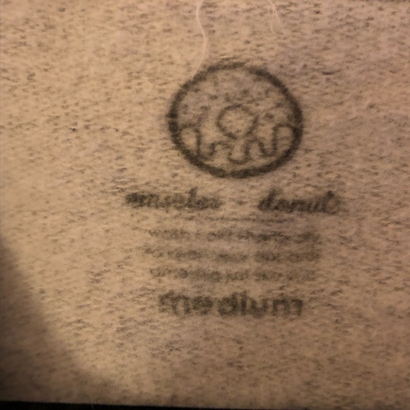 Crop sweatshirt - Picture 3 of 4